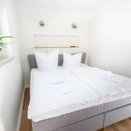 Burghof Apartment *
